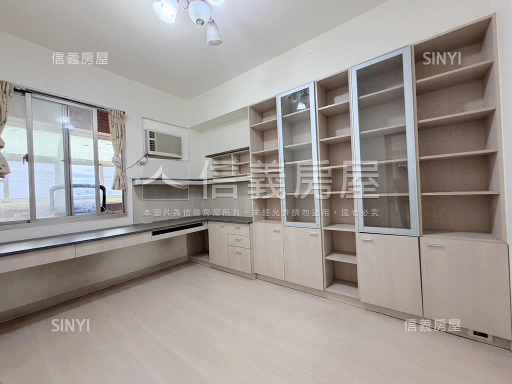 昌益方正採光成家附車位房屋室內格局與周邊環境