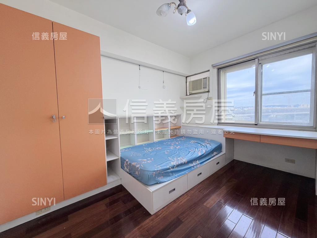 昌益方正採光成家附車位房屋室內格局與周邊環境