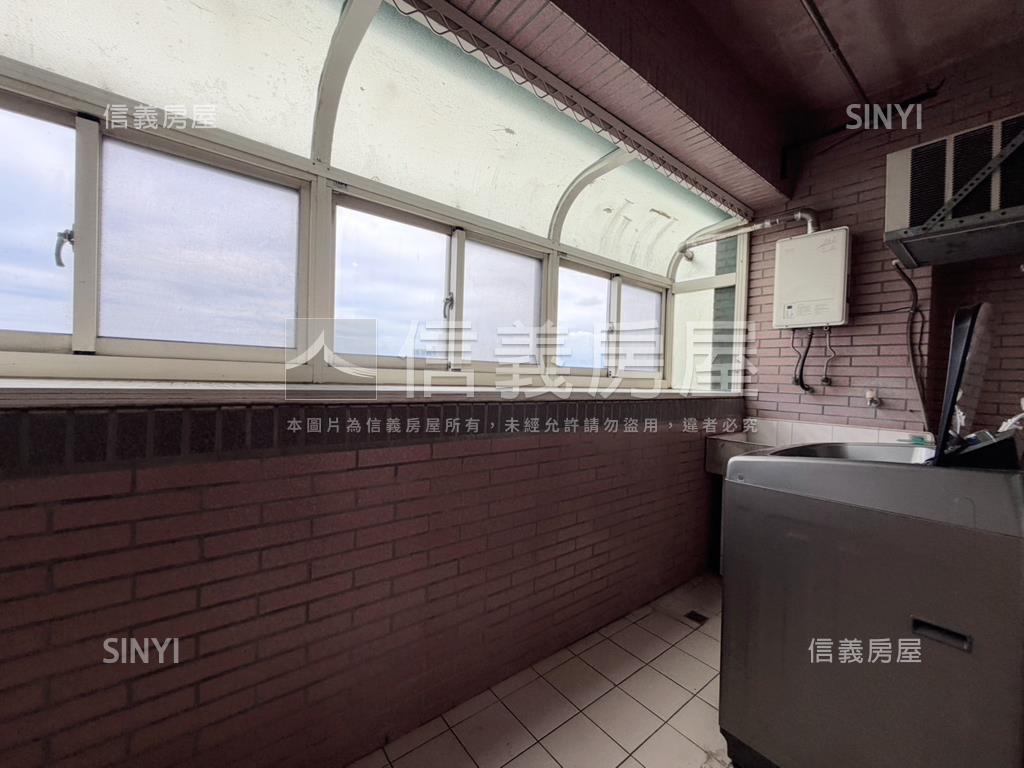 昌益方正採光成家附車位房屋室內格局與周邊環境