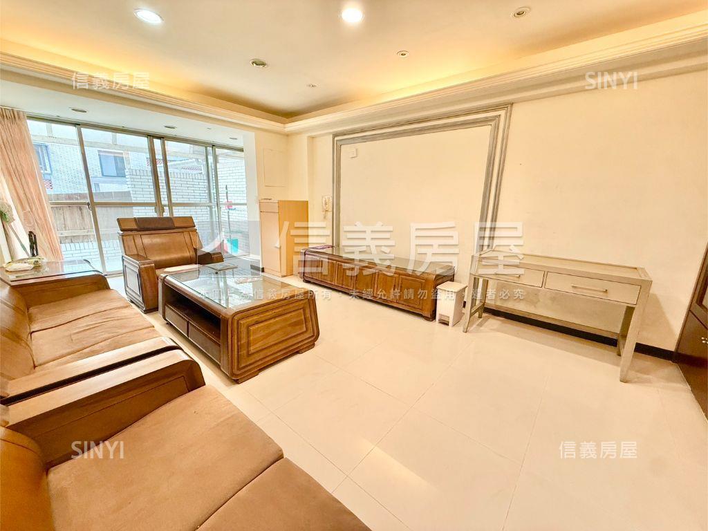 興隆國小潤泰美景邊間一樓房屋室內格局與周邊環境