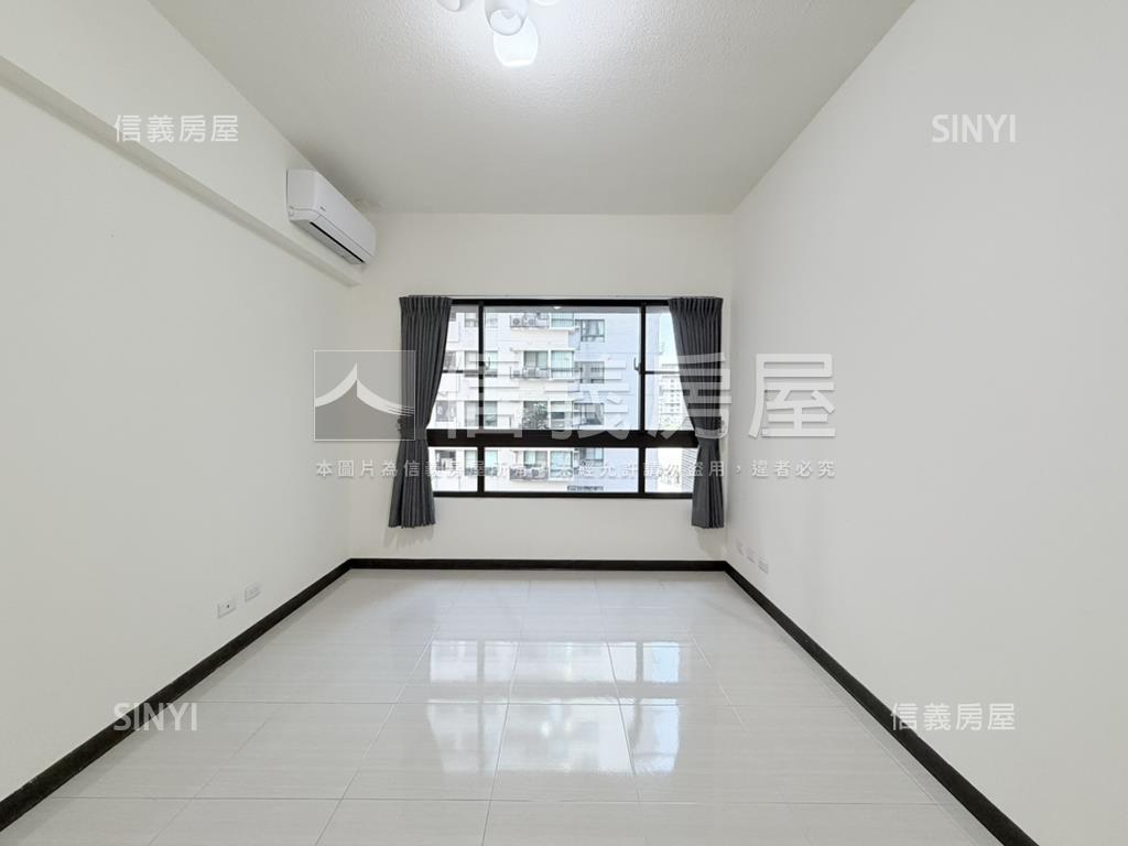 金生金室陽台進出明亮３房房屋室內格局與周邊環境