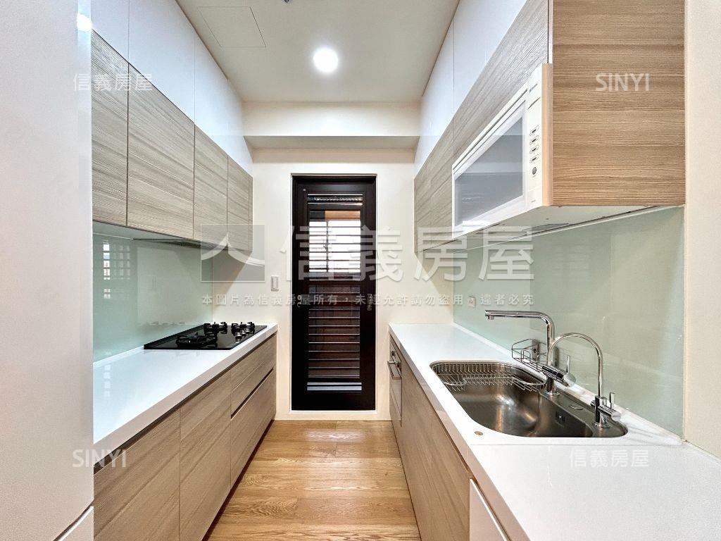 檀廂中正國中高樓景觀戶房屋室內格局與周邊環境