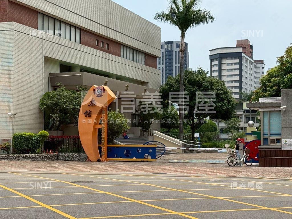 誠售！美術。鑽石。帝王房屋室內格局與周邊環境