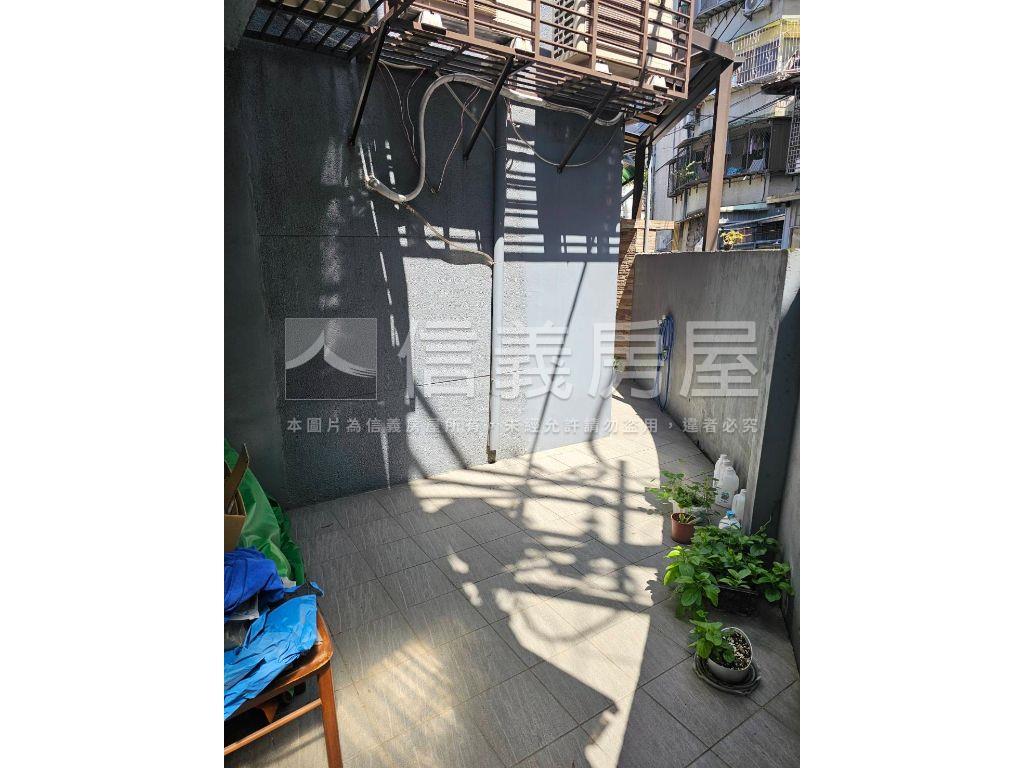 ✦透天頂加車庫宅✦房屋室內格局與周邊環境