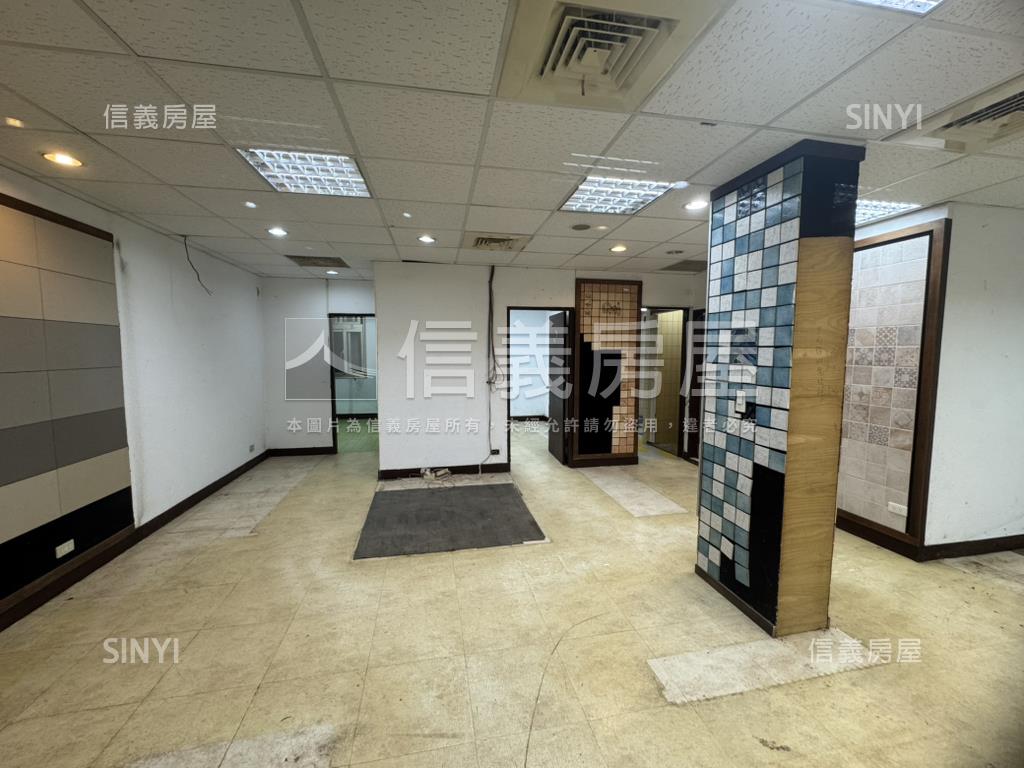 龍江稀有一樓店辦房屋室內格局與周邊環境