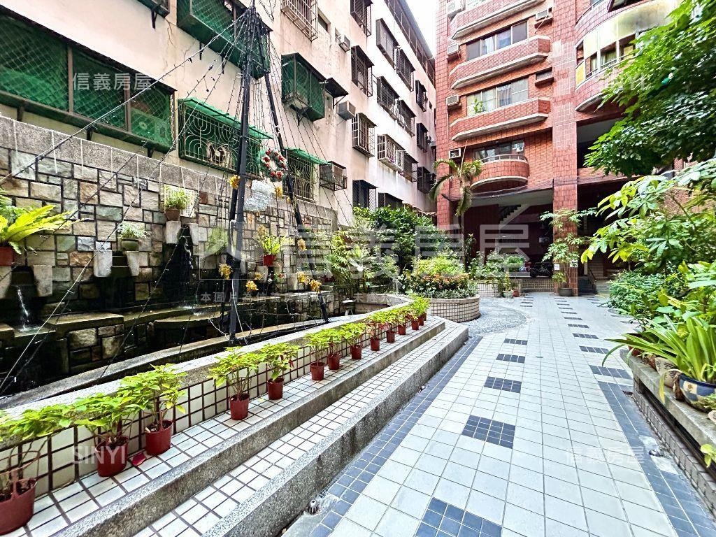 京城高樓採光辦公室房屋室內格局與周邊環境