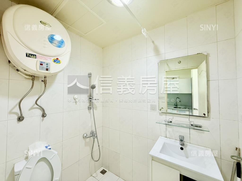 七張捷運共構精緻小宅房屋室內格局與周邊環境