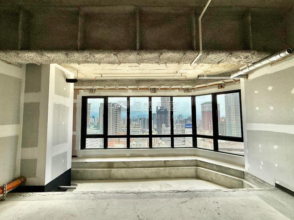 忠泰老佛爺房屋室內格局與周邊環境