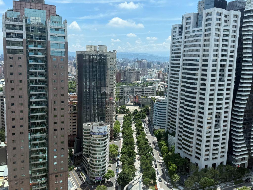 忠泰老佛爺房屋室內格局與周邊環境