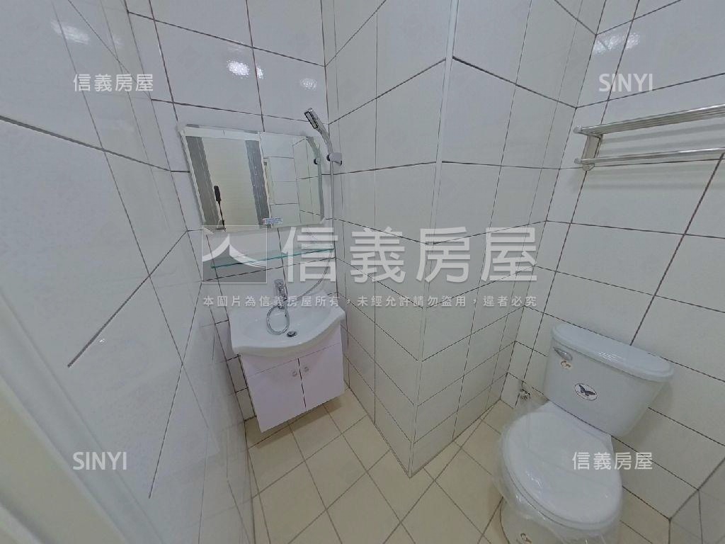 近忠孝國小透天厝房屋室內格局與周邊環境