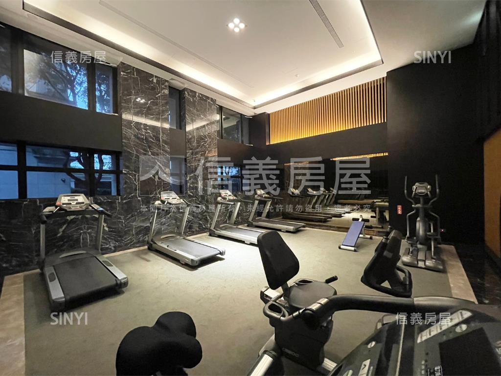廣天廈稀有尊榮宅邸房屋室內格局與周邊環境