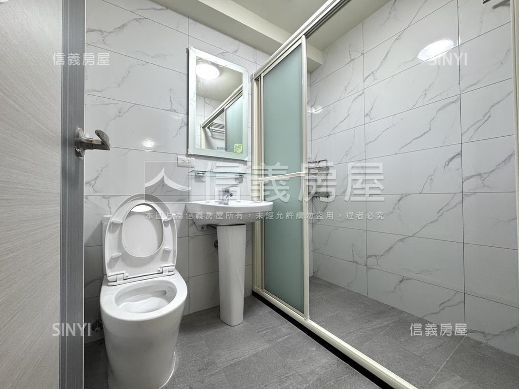 稀有釋出公寓三樓房屋室內格局與周邊環境