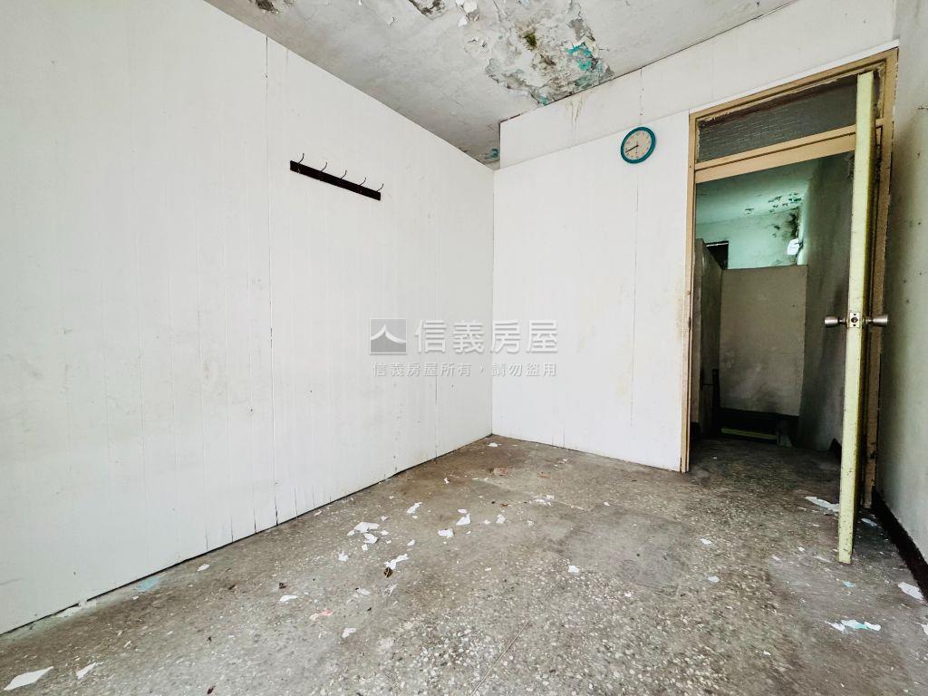 興南靜巷透天美宅房屋室內格局與周邊環境