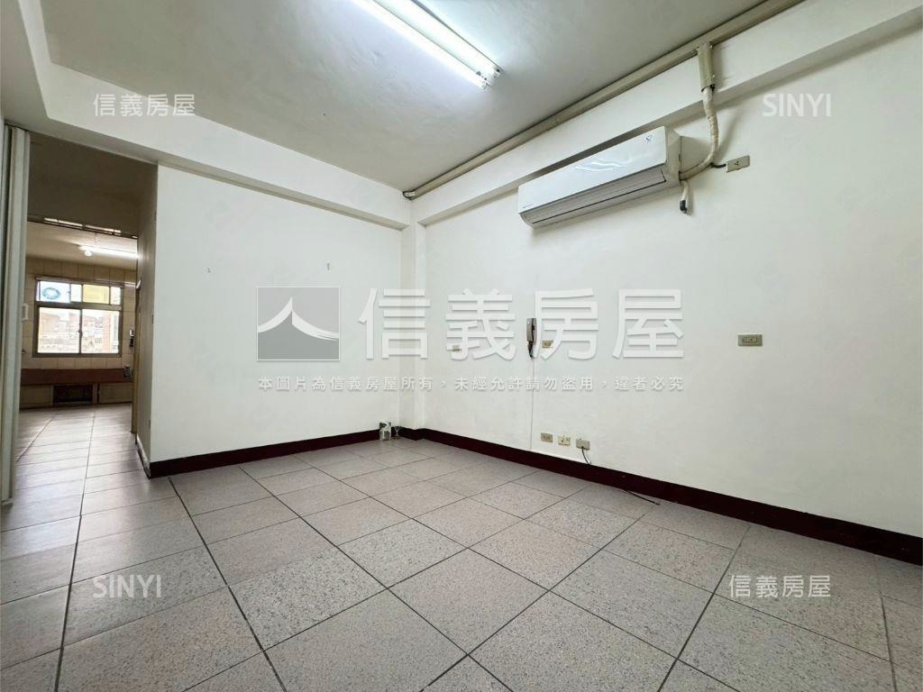 非你莫屬☆年輕寓所房屋室內格局與周邊環境