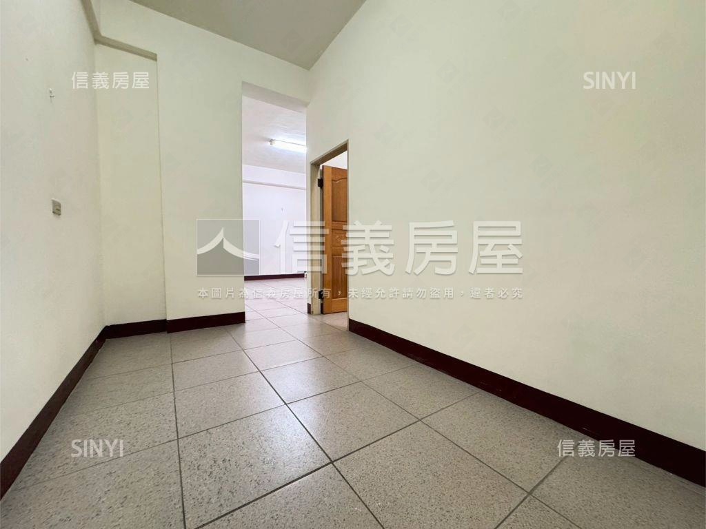 非你莫屬☆年輕寓所房屋室內格局與周邊環境