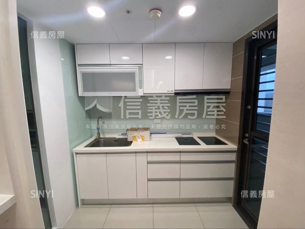 璟都柏悅質感裝潢二房車位房屋室內格局與周邊環境