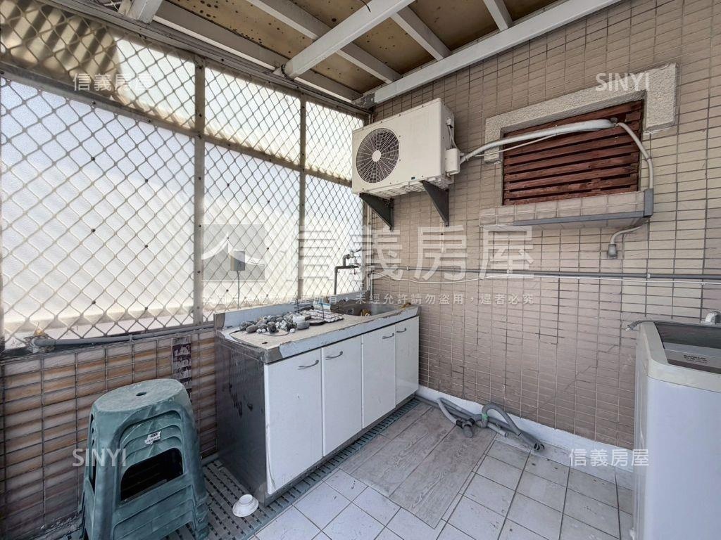 麗園道露臺戶房屋室內格局與周邊環境