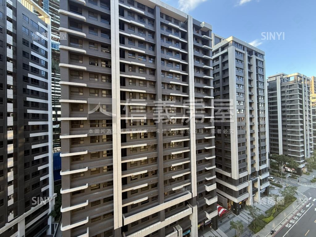 麗寶丹麥高樓車位房屋室內格局與周邊環境
