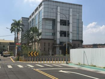 土城中華路獨棟廠房