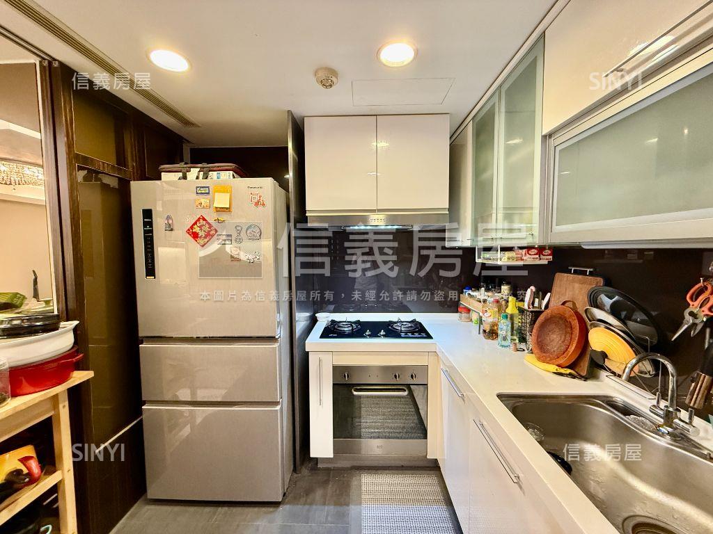 尊榮天琴河景居房屋室內格局與周邊環境