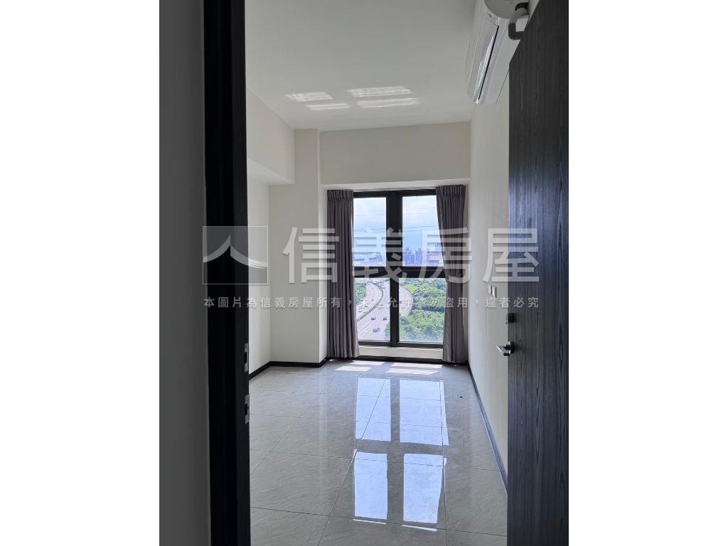 半島景觀２房＋１室附車位房屋室內格局與周邊環境