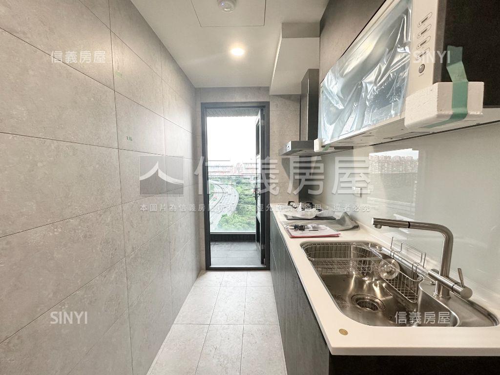 半島景觀２房＋１室附車位房屋室內格局與周邊環境