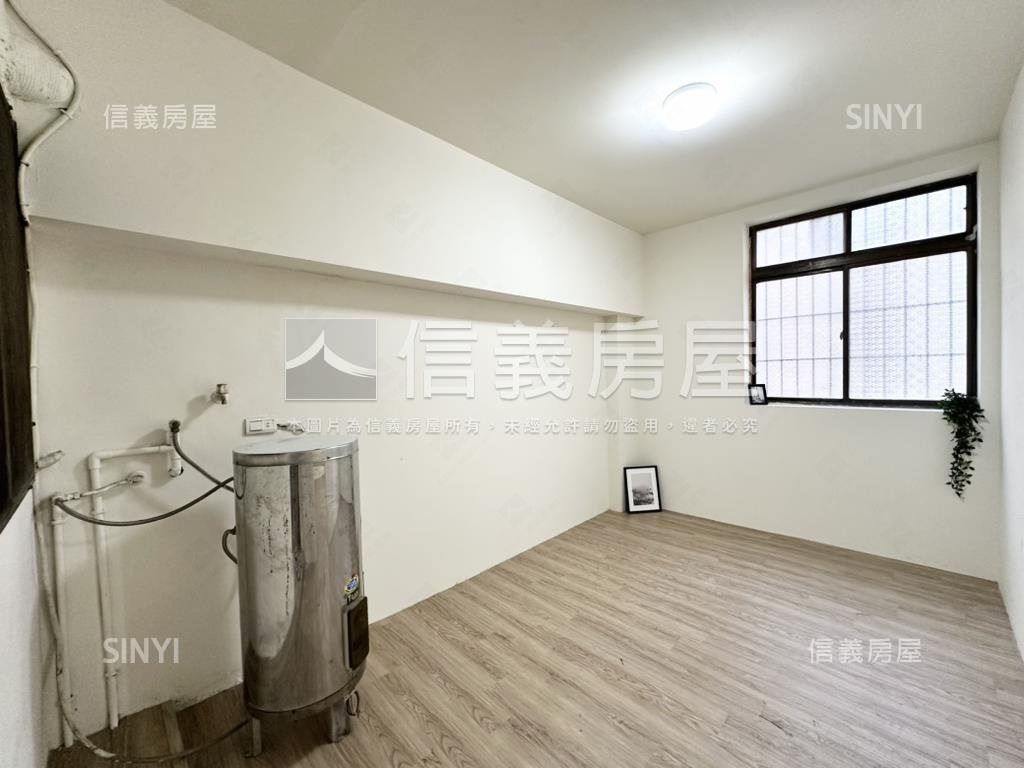 低總價電梯２＋１房輕鬆購房屋室內格局與周邊環境