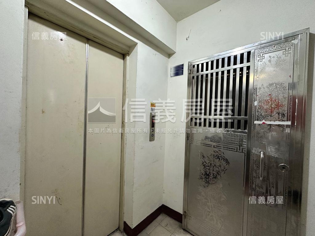 低總價電梯２＋１房輕鬆購房屋室內格局與周邊環境