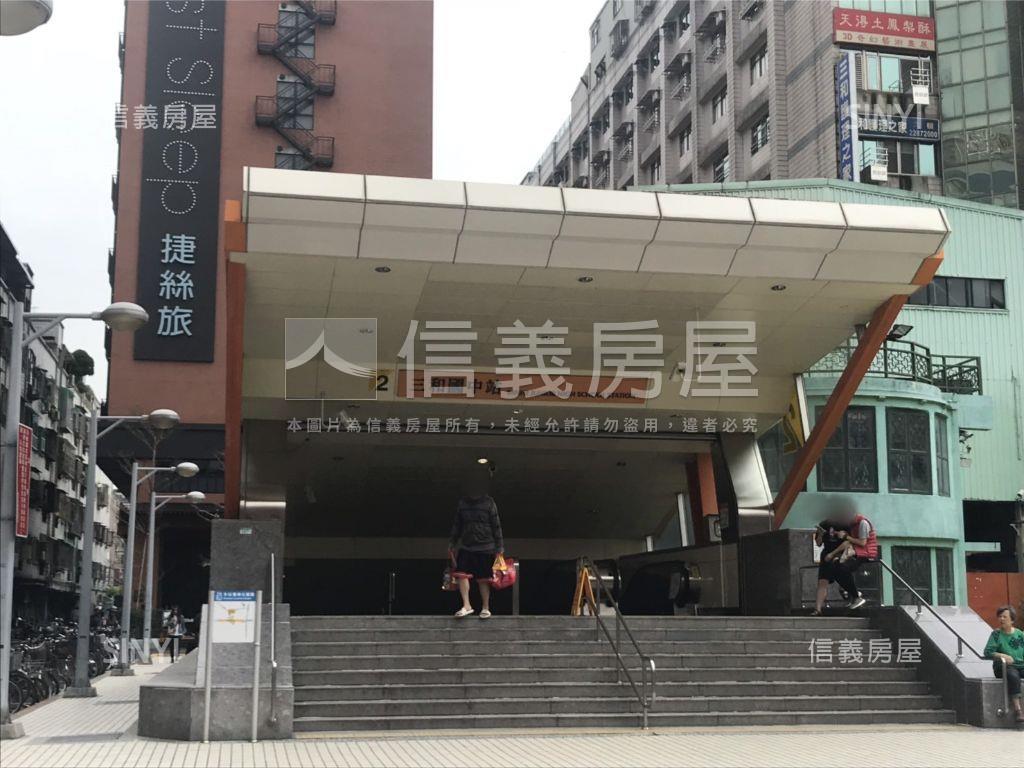 近三和國中電梯華廈房屋室內格局與周邊環境
