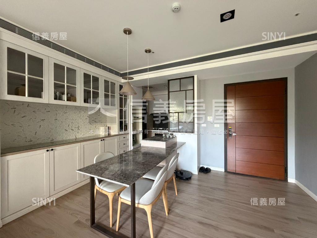 宜誠一極河景露臺景觀宅房屋室內格局與周邊環境