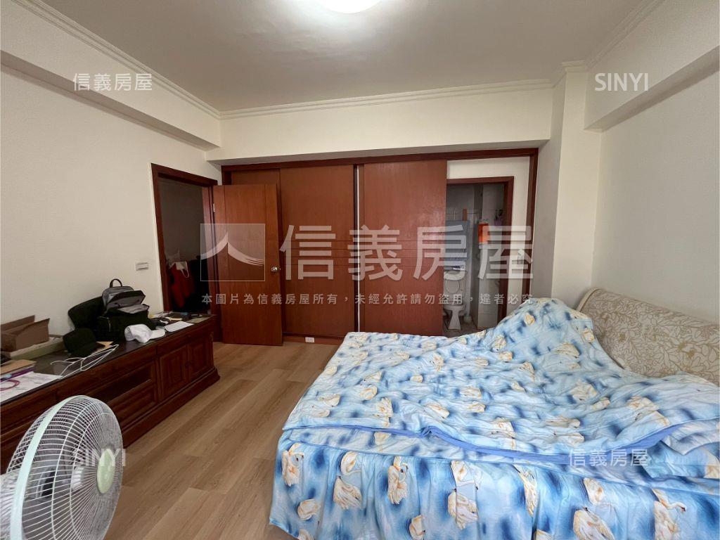 國泰建設富貴龍門三房房屋室內格局與周邊環境