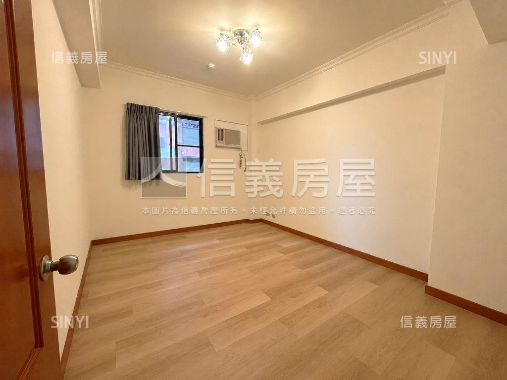 國泰建設富貴龍門三房房屋室內格局與周邊環境