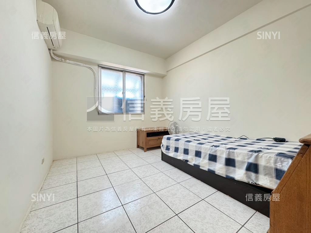 才高八斗次頂樓三房房屋室內格局與周邊環境