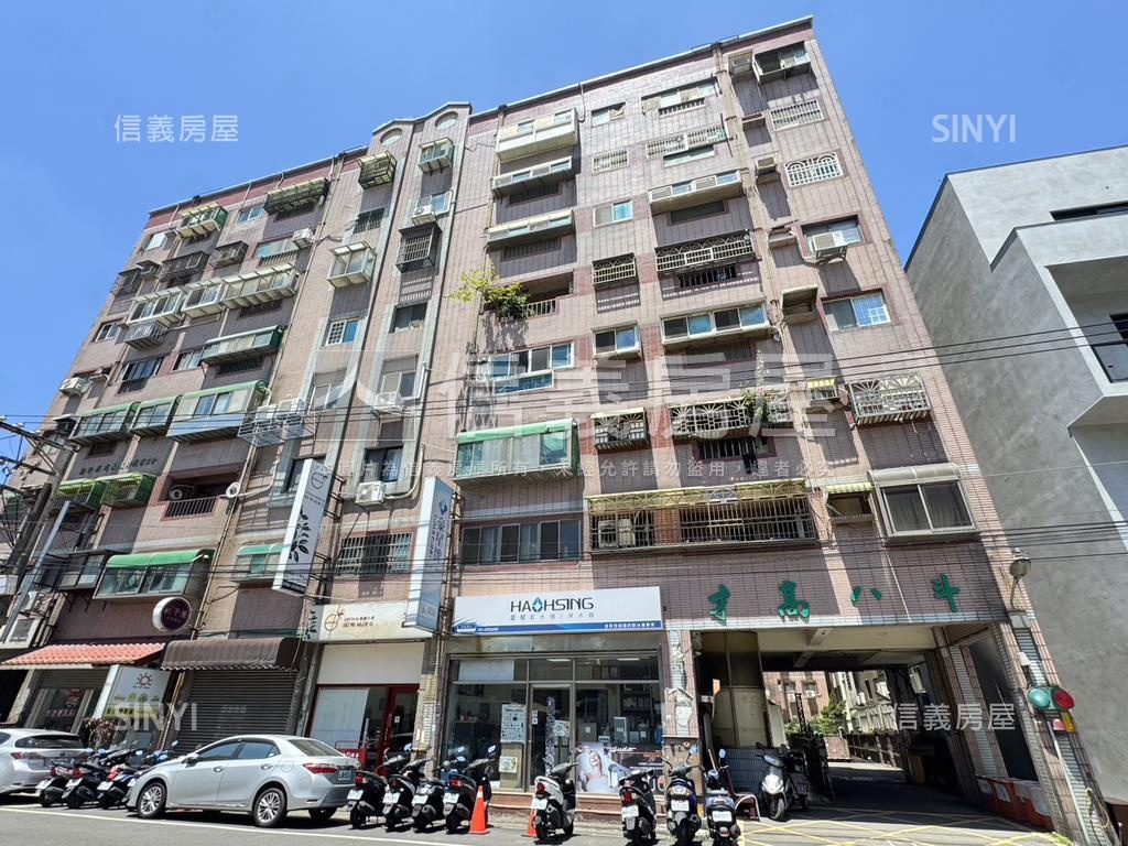 才高八斗次頂樓三房房屋室內格局與周邊環境