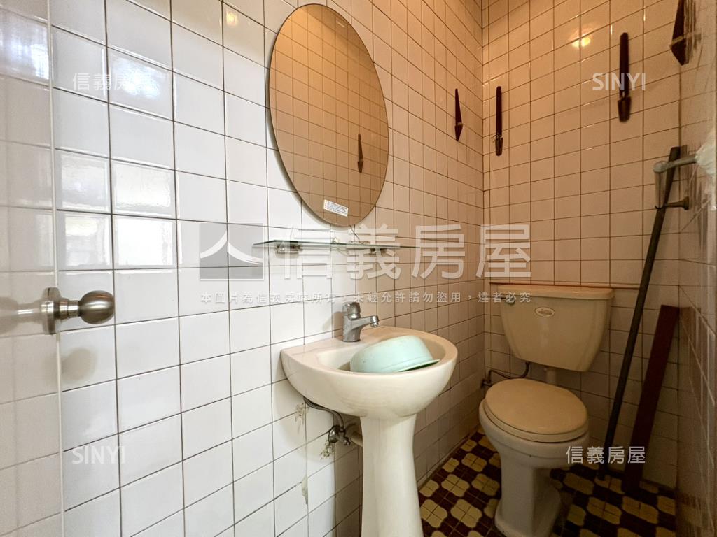 區公所中華路方正公寓三樓房屋室內格局與周邊環境