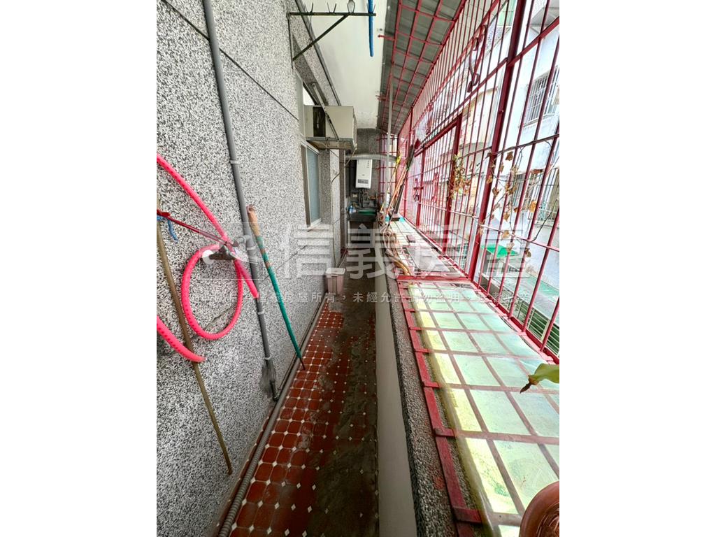 區公所中華路方正公寓三樓房屋室內格局與周邊環境