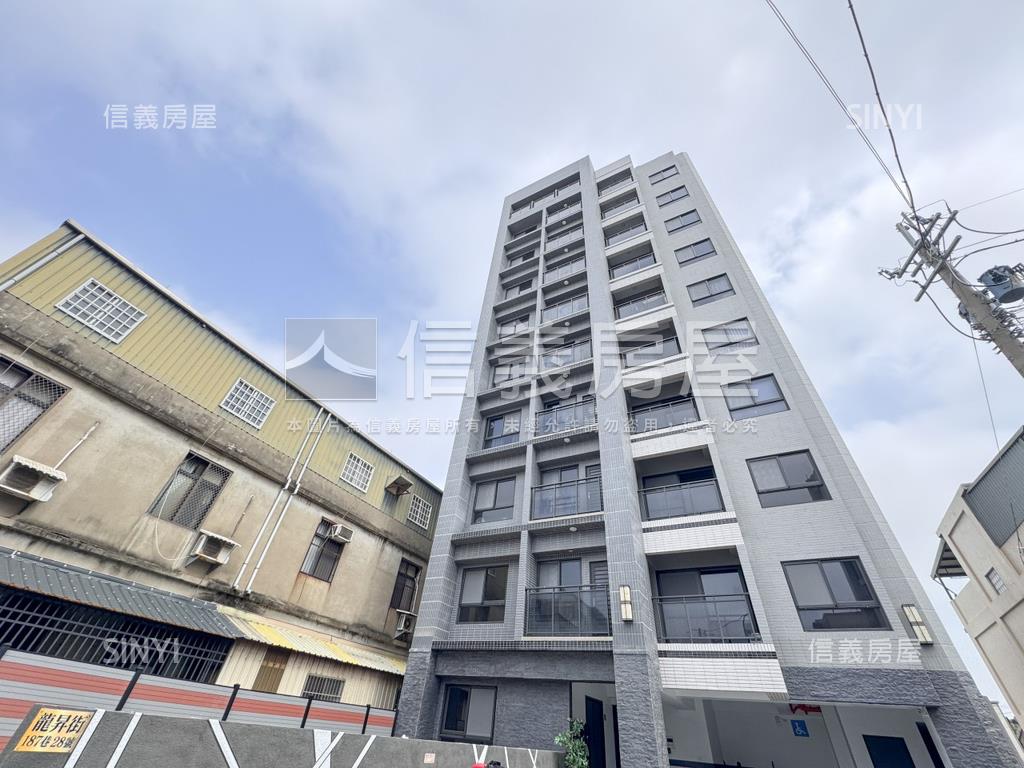 龍山１號兩房車位房屋室內格局與周邊環境