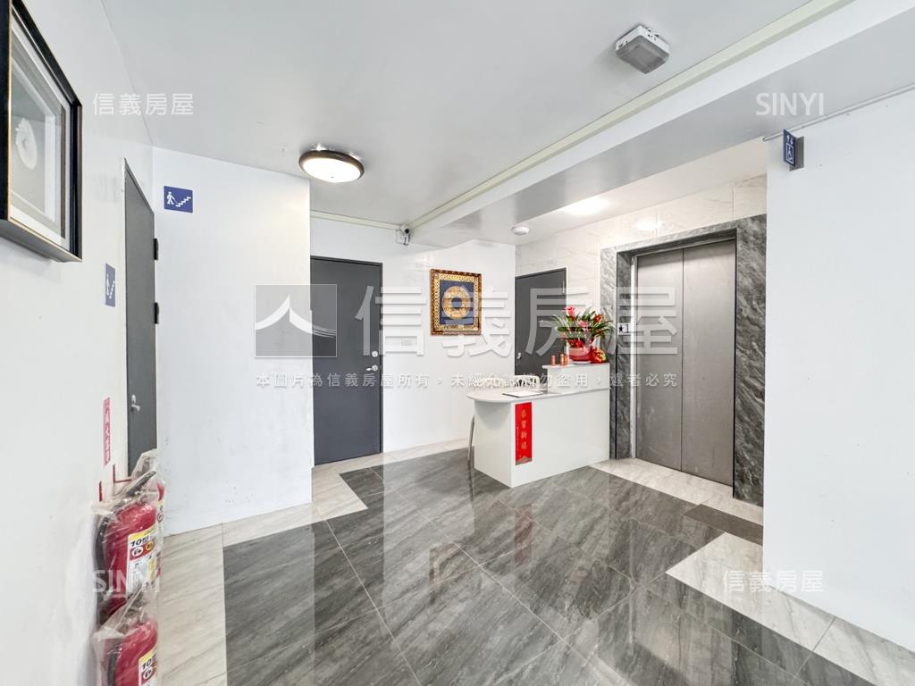 龍山１號兩房車位房屋室內格局與周邊環境