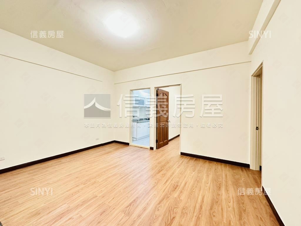 近中興大學面樹梢大四房房屋室內格局與周邊環境