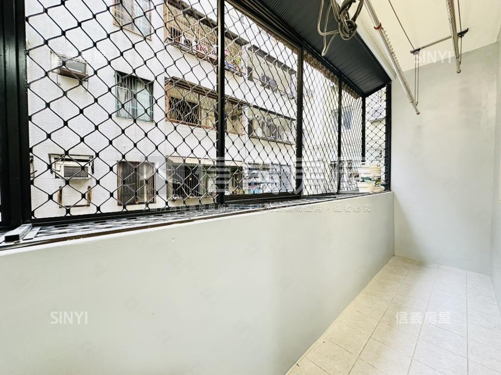 近中興大學面樹梢大四房房屋室內格局與周邊環境