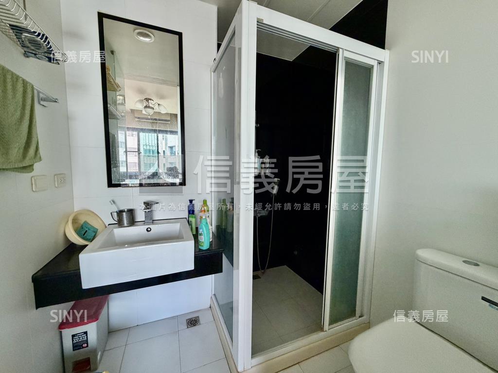 捷運黃線水世紀四房平車房屋室內格局與周邊環境