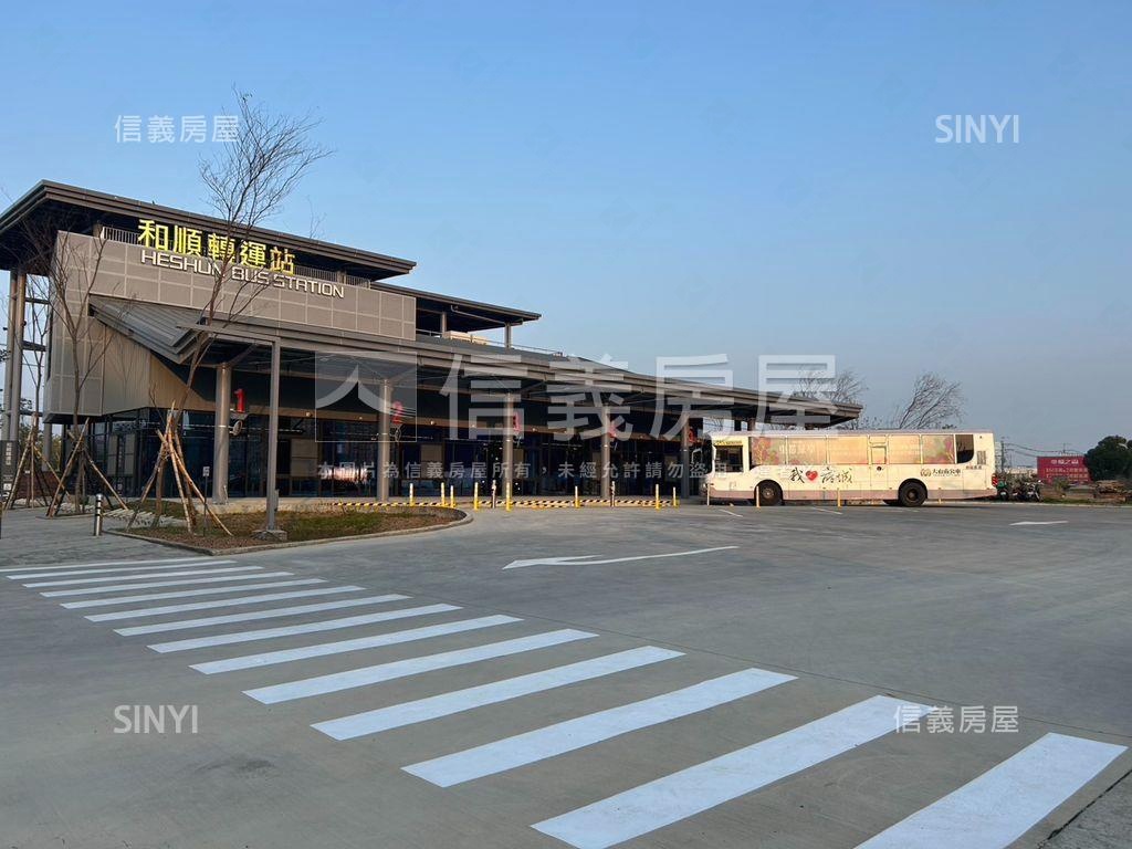 南科卓越城●中庭花園６樓房屋室內格局與周邊環境