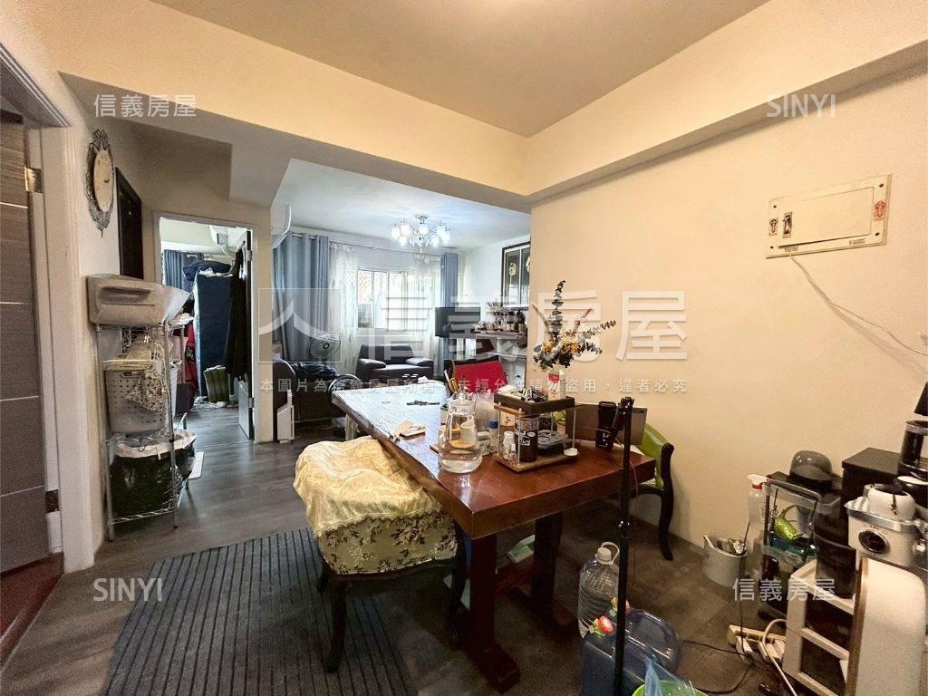 東明路優質三房房屋室內格局與周邊環境