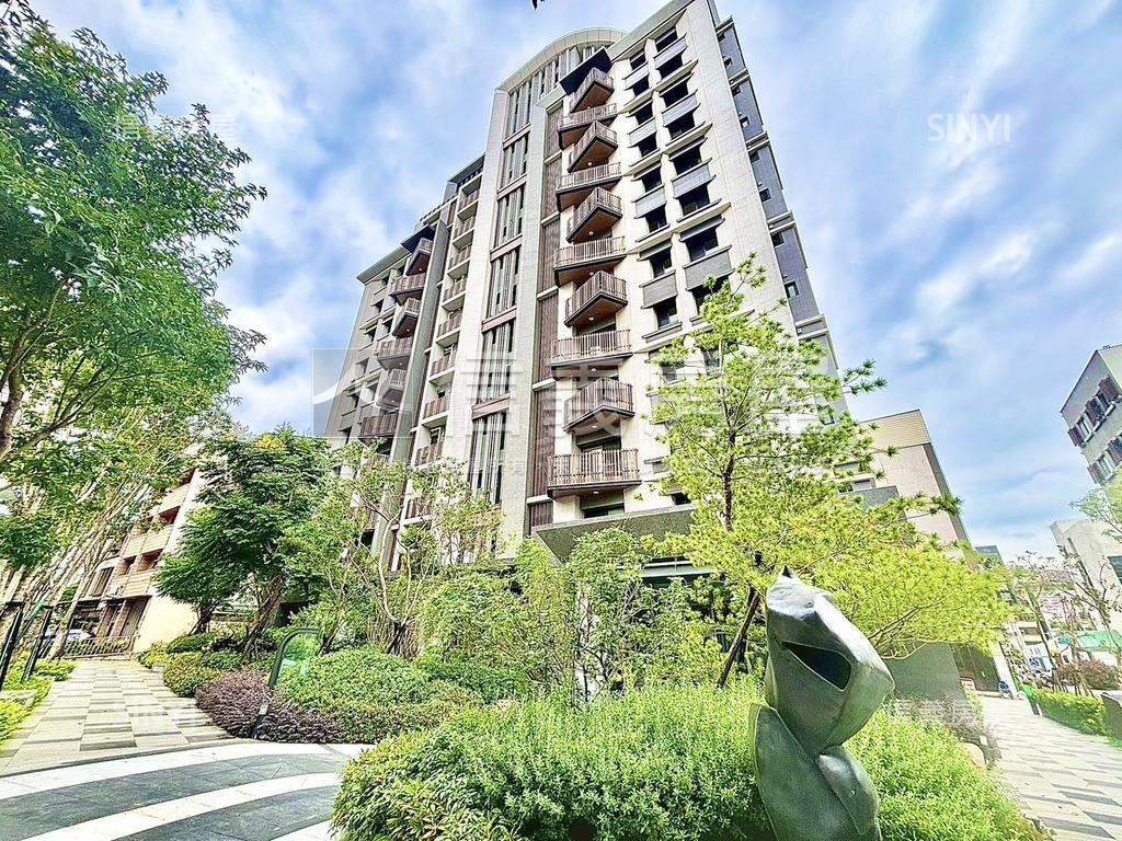 全新！富宇質青三房平車房屋室內格局與周邊環境