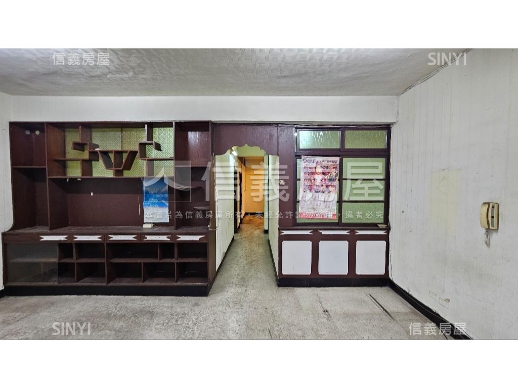 社中公寓２樓房屋室內格局與周邊環境