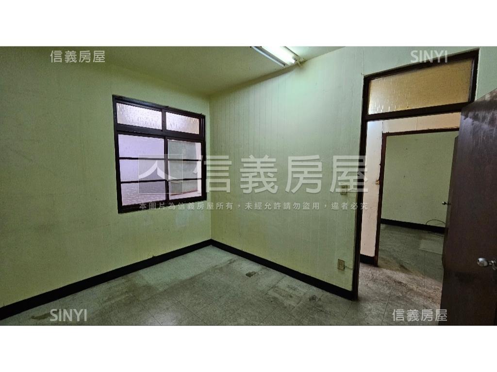 社中公寓２樓房屋室內格局與周邊環境