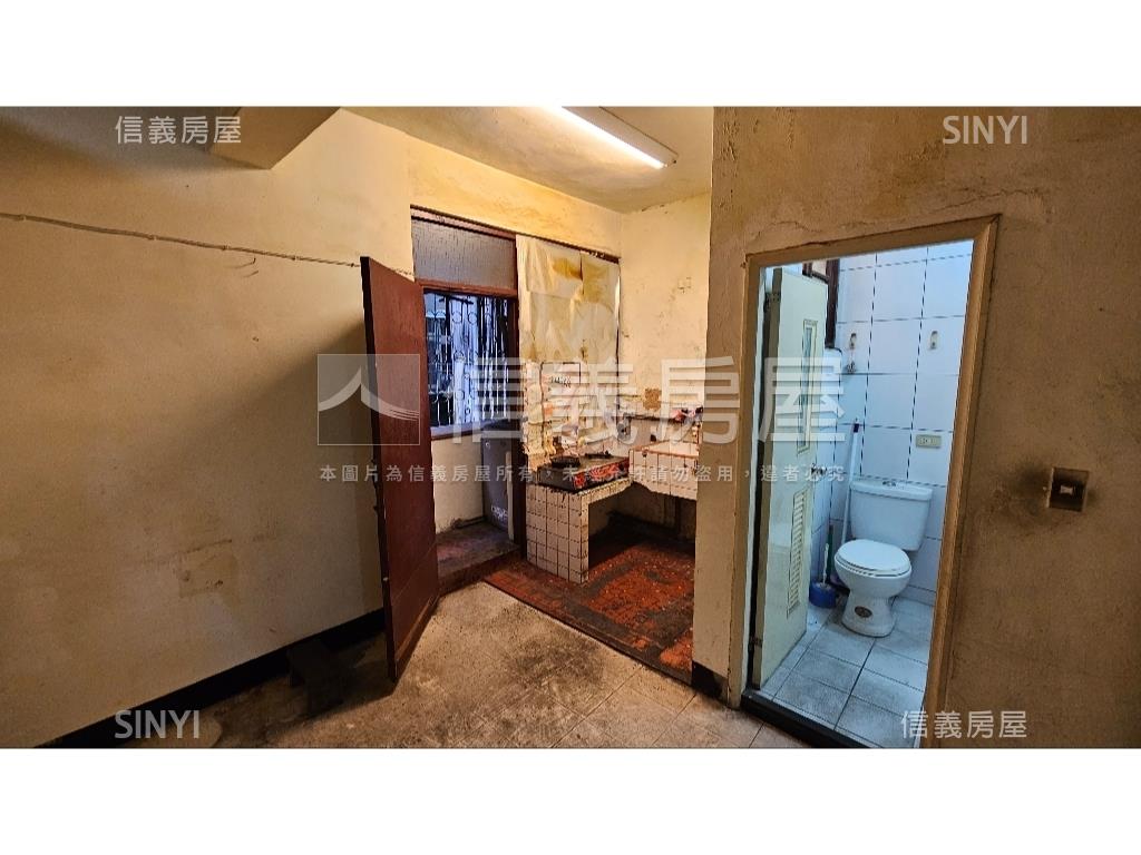 社中公寓２樓房屋室內格局與周邊環境