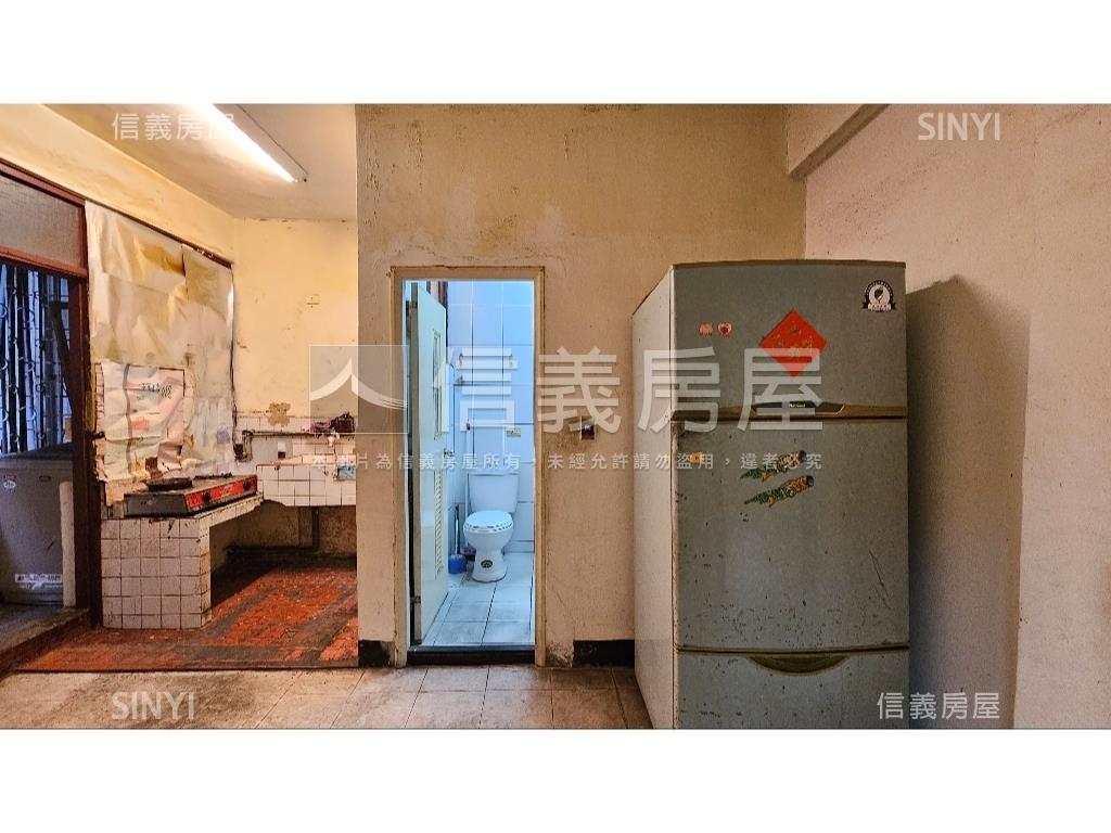 社中公寓２樓房屋室內格局與周邊環境