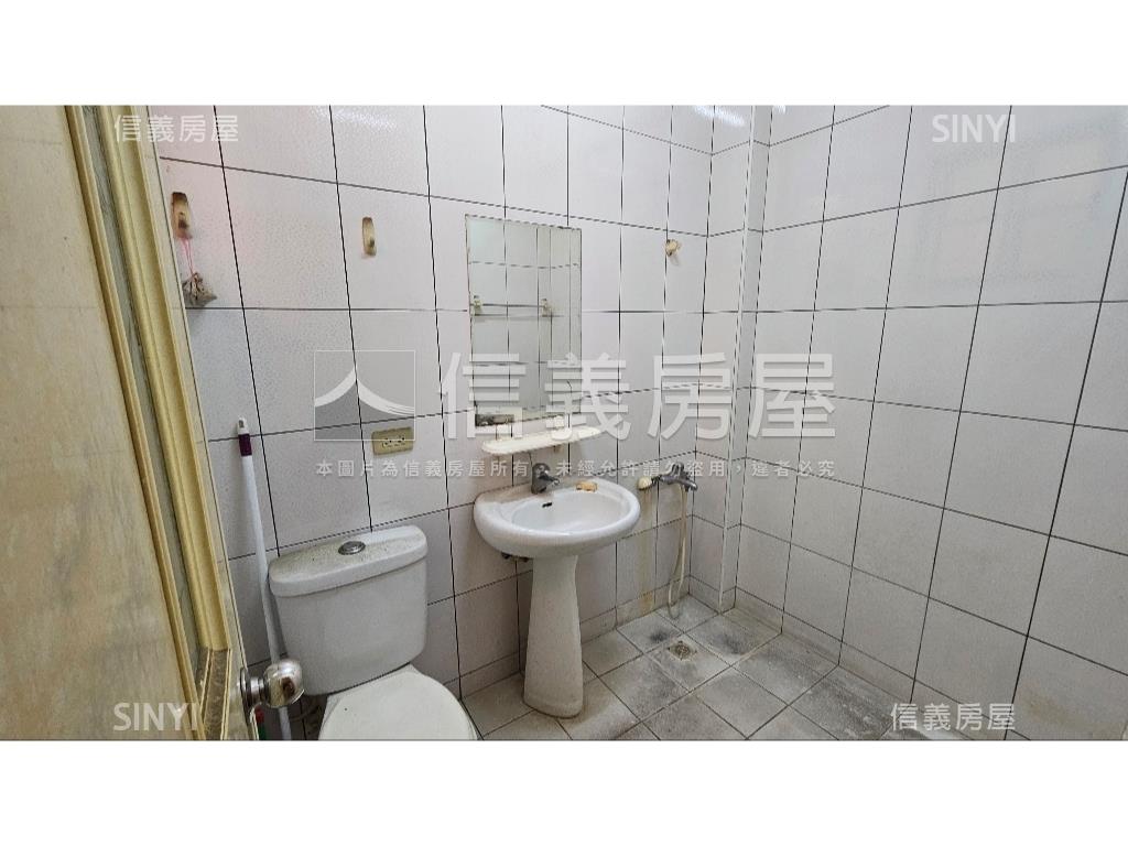 社中公寓２樓房屋室內格局與周邊環境