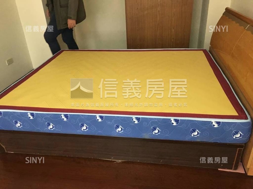 竹北星光四車位美套房房屋室內格局與周邊環境